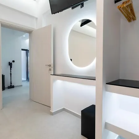 Sithoniars Luxury 2nd Floor Roofgarden With Unique Seaview *