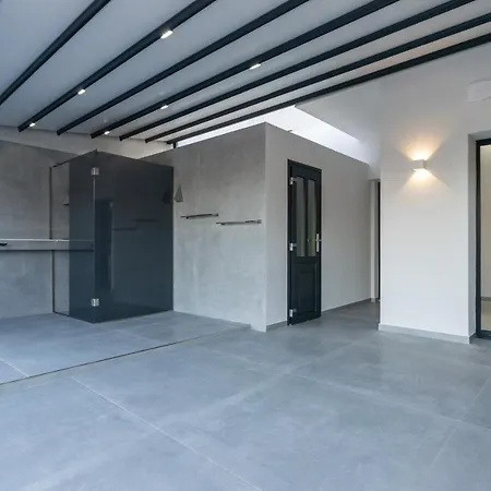 Sithoniars Luxury 2nd Floor Roofgarden With Unique Seaview דירה